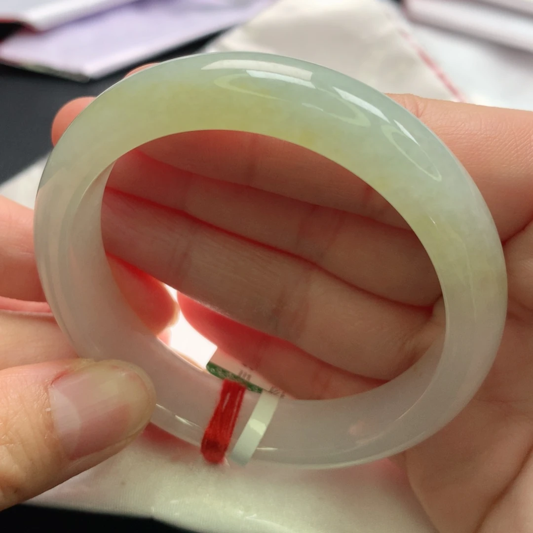 翡翠手镯未镶嵌5253圈