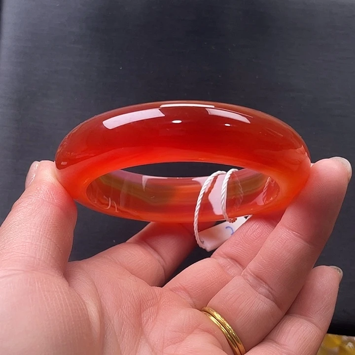 玛瑙/玉髓未镶嵌手镯57.4