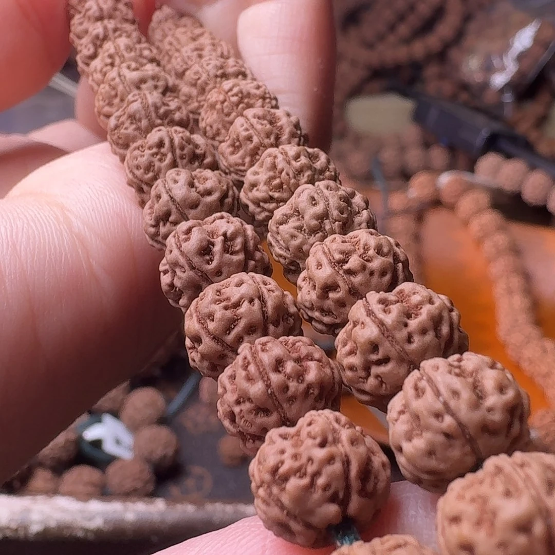 c***9吊坠金刚菩提108精品凹底