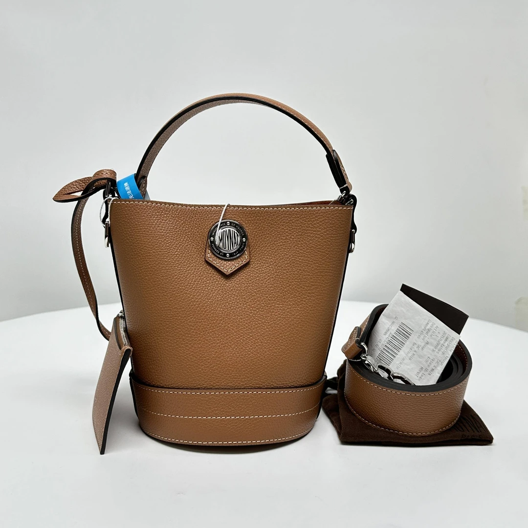 胖虎熙少/摩奈/95新/公价0/箱包/斜挎包/312501050114