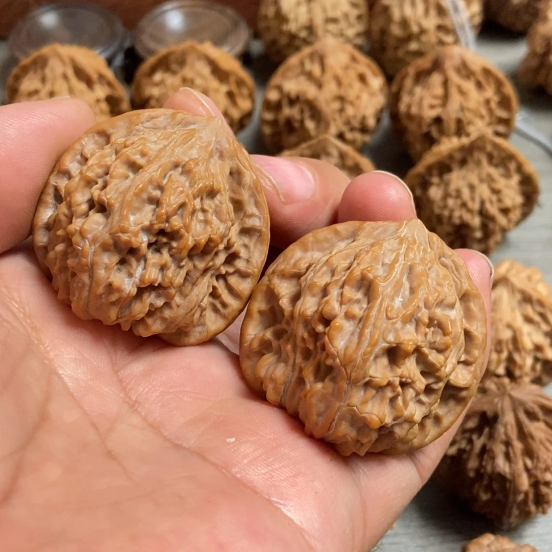 国***歌文玩核桃吊坠贵妃40尺福利