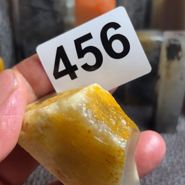 老挝石P**o精美巴林石