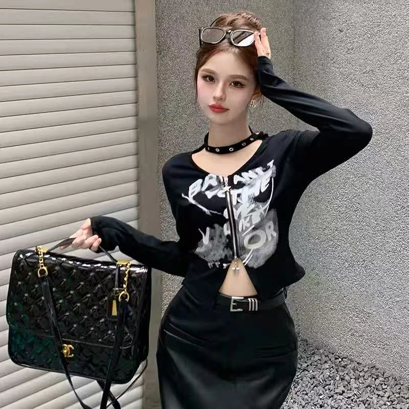 秋冬新款纯欲风辣妹短款挂脖长袖t恤女修身显瘦百搭上衣