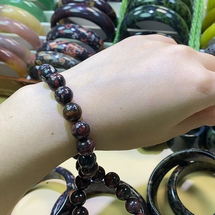 方钠石未镶嵌手串卡10