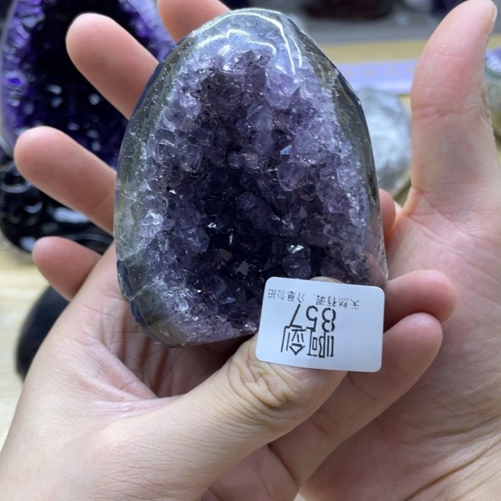 未镶嵌水晶大型摆件（非配饰）