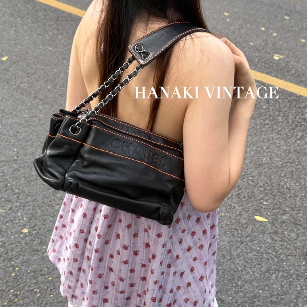 95新 Chanel/香奈儿 花绮中古/香奈儿字母压印拼色单肩包