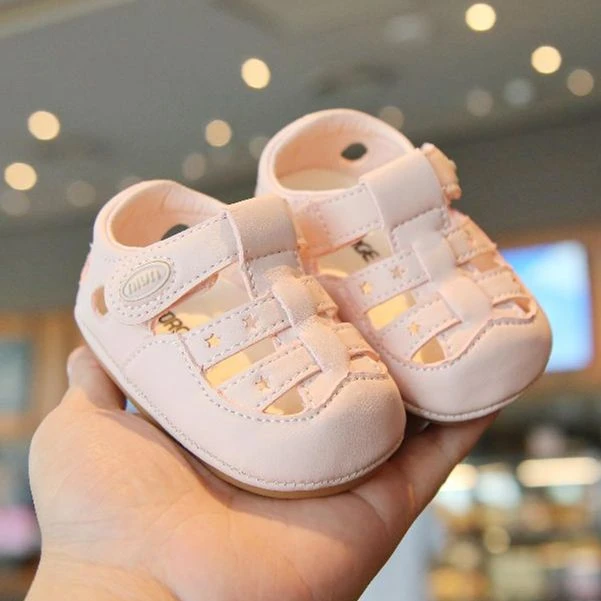 夏季婴儿鞋0-2岁学步凉鞋软底防滑透气单网新生儿学步鞋