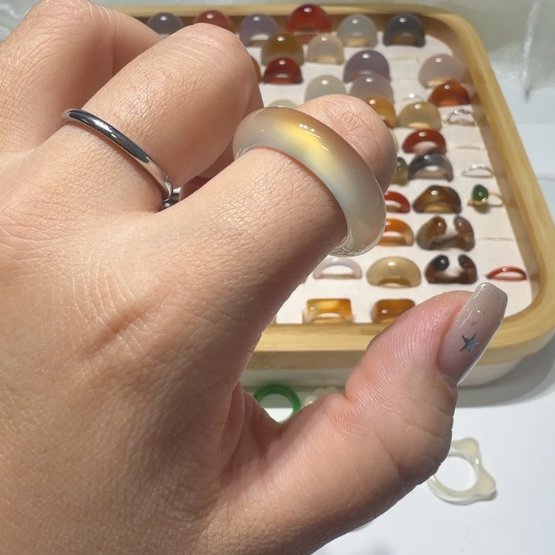 花***蛋玛瑙/玉髓未镶嵌戒指港23