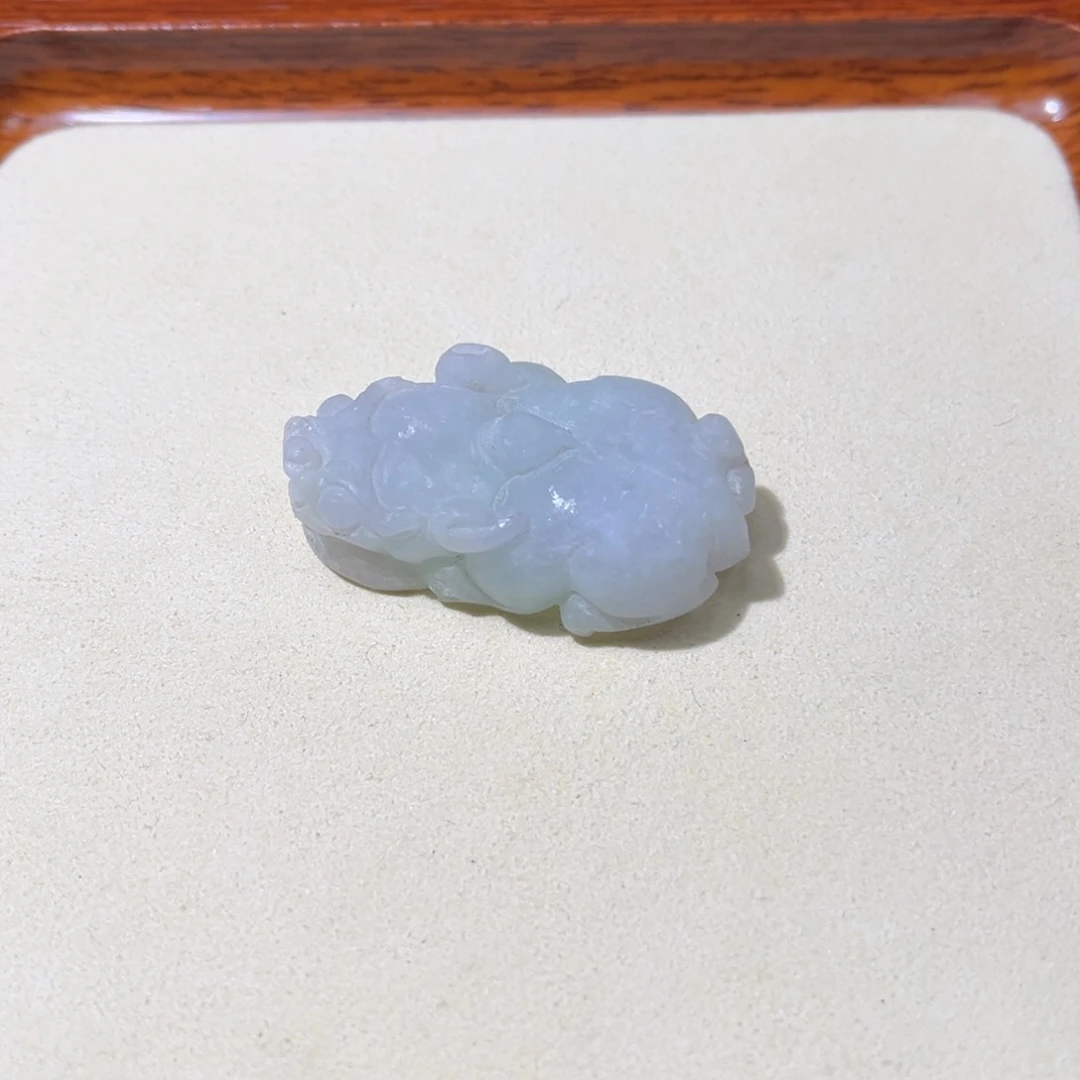 定制翡翠未镶嵌天然缅甸A货翡翠貔貅吊坠