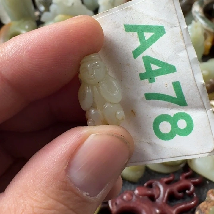 和田玉未镶嵌颈饰妙*