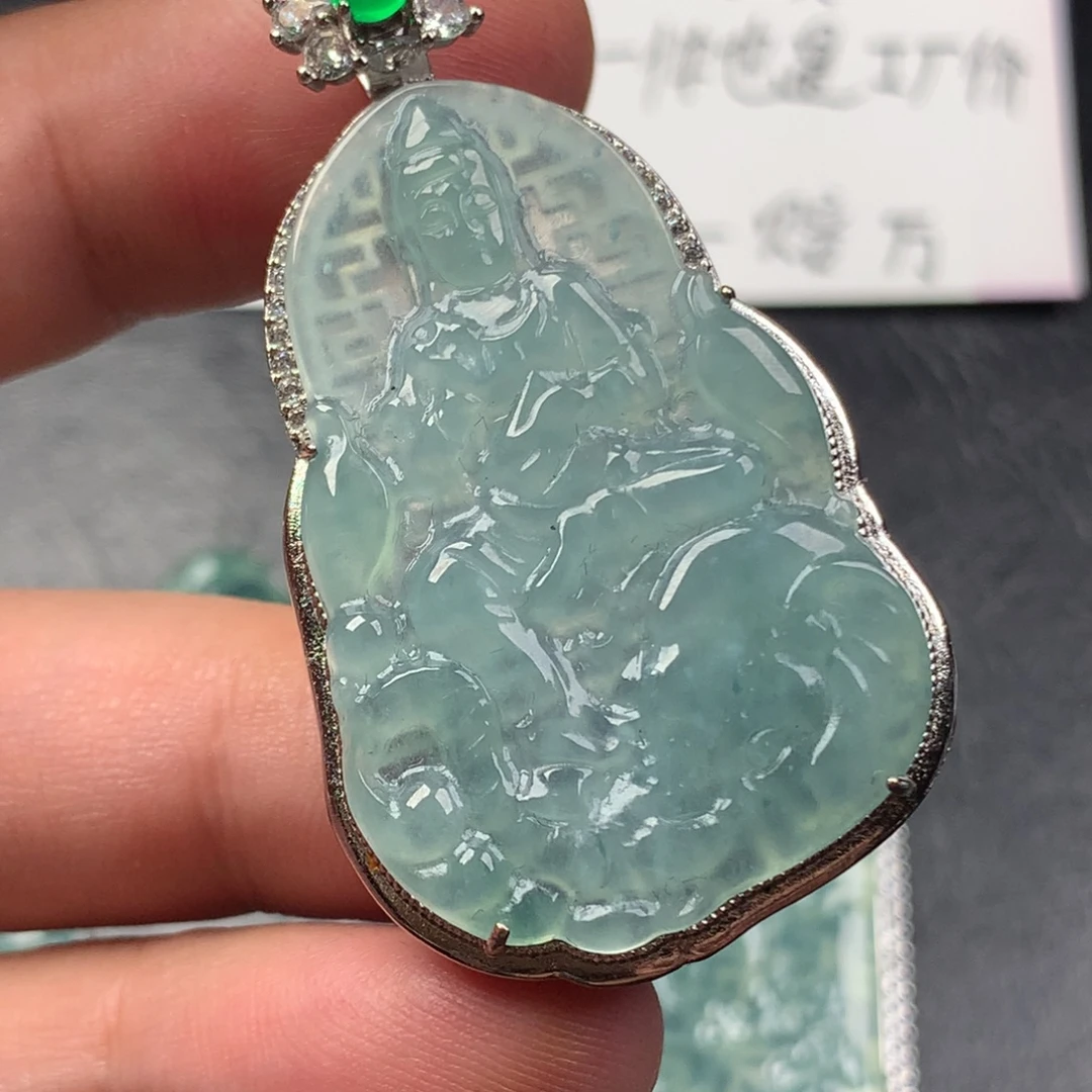 颈饰未镶嵌翡翠普贤