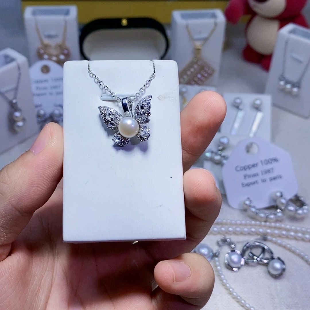 未镶嵌淡水珍珠耳饰