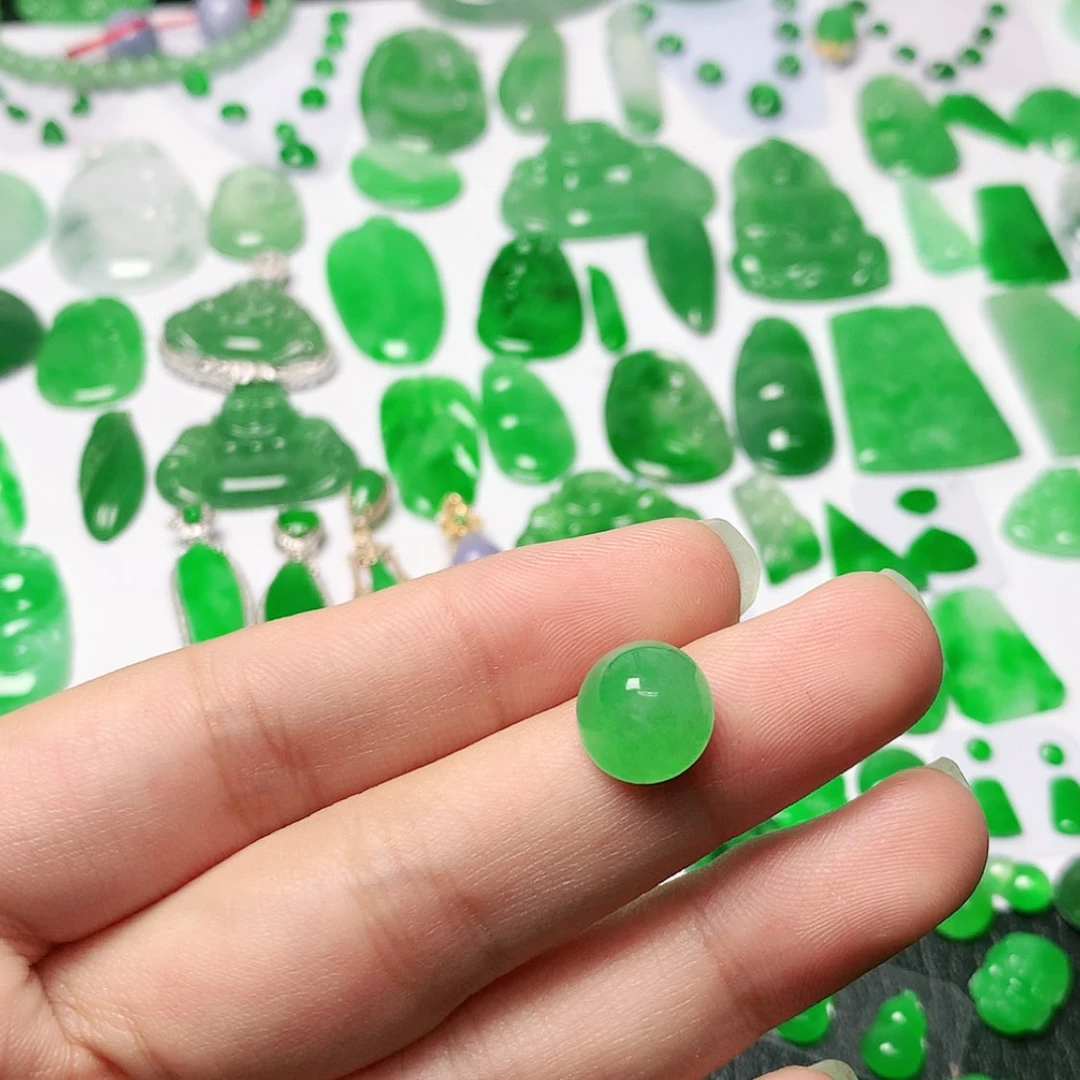 【闪购商品】翡翠未镶嵌颈饰没*翡翠