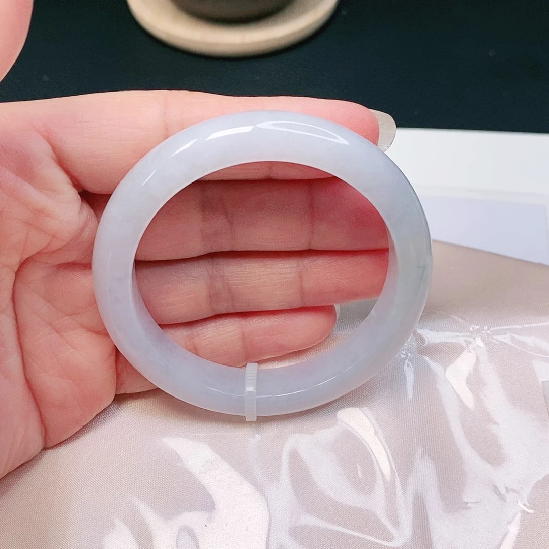 【闪购商品】翡翠手镯未镶嵌正圈54