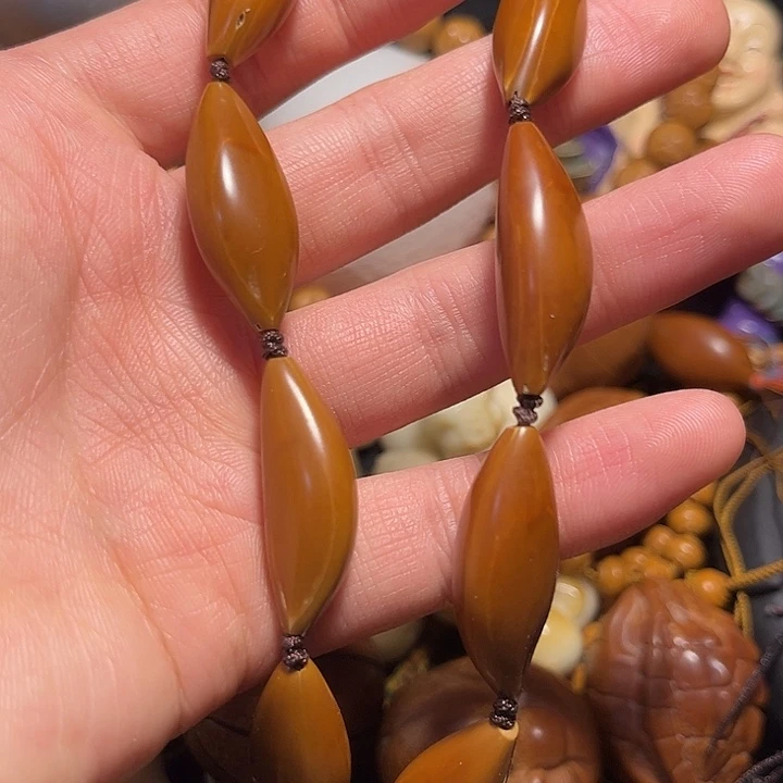 橄榄核手串/手链柳叶素串