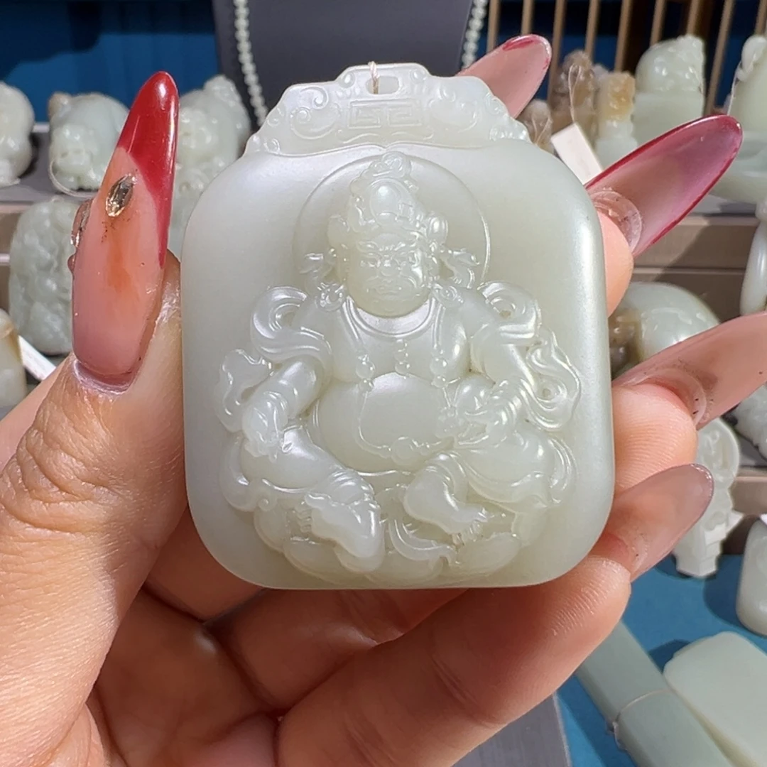 和田玉（糖玉）未镶嵌颈饰