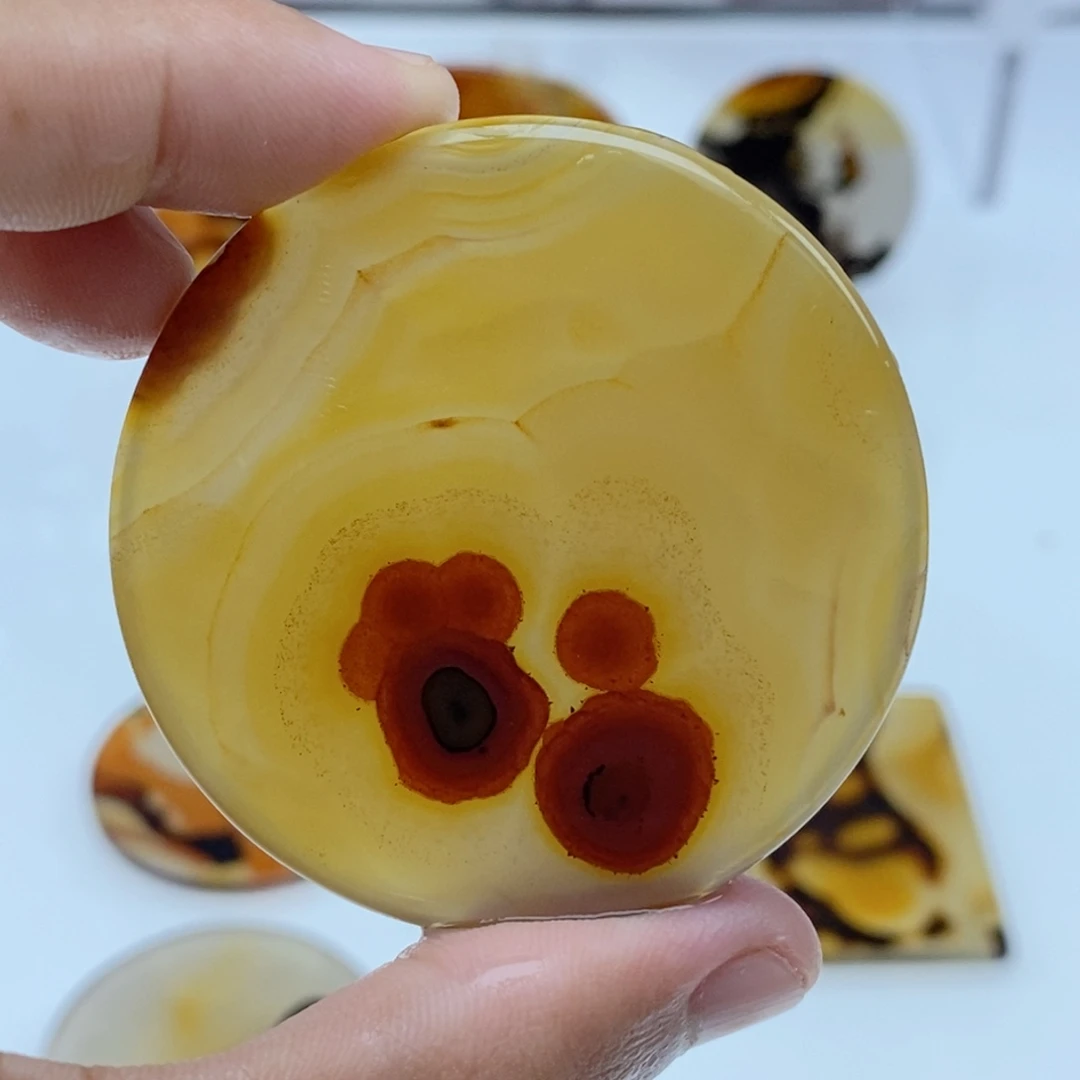 玛瑙/玉髓未镶嵌珠宝半成品