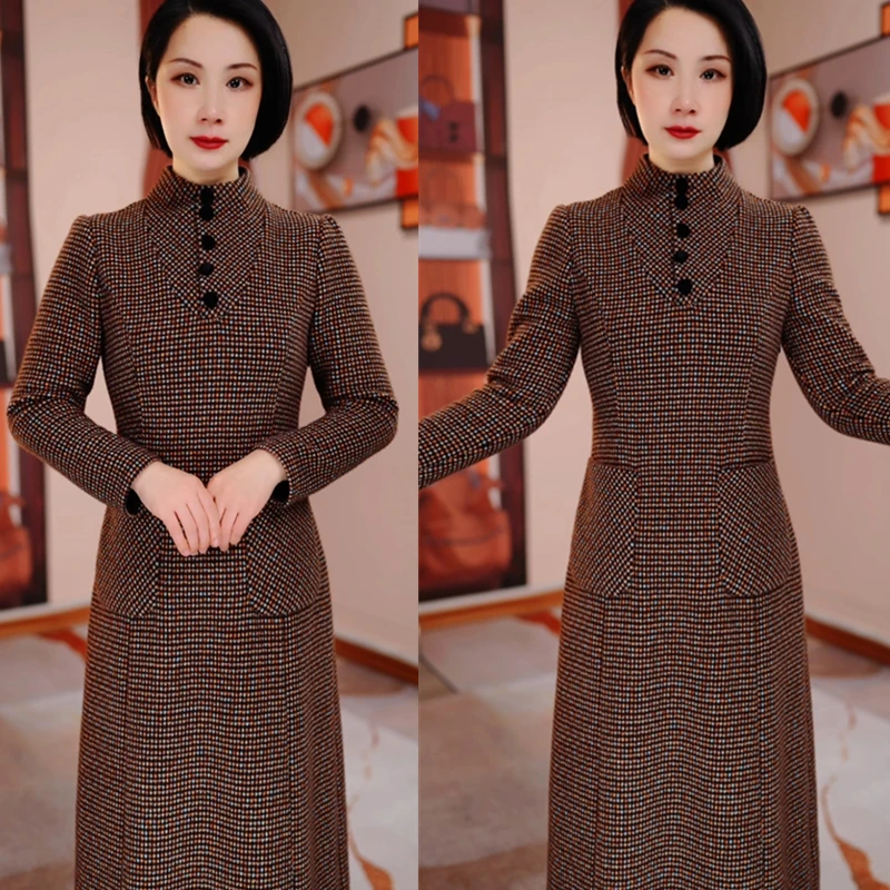 小格纹冬季加厚修身显瘦遮肉连衣裙H5B559气质高雅2025新款