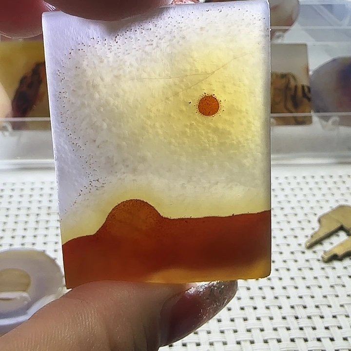 玛瑙/玉髓未镶嵌珠宝奇石