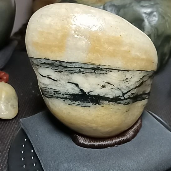 新疆金丝玉原石国画