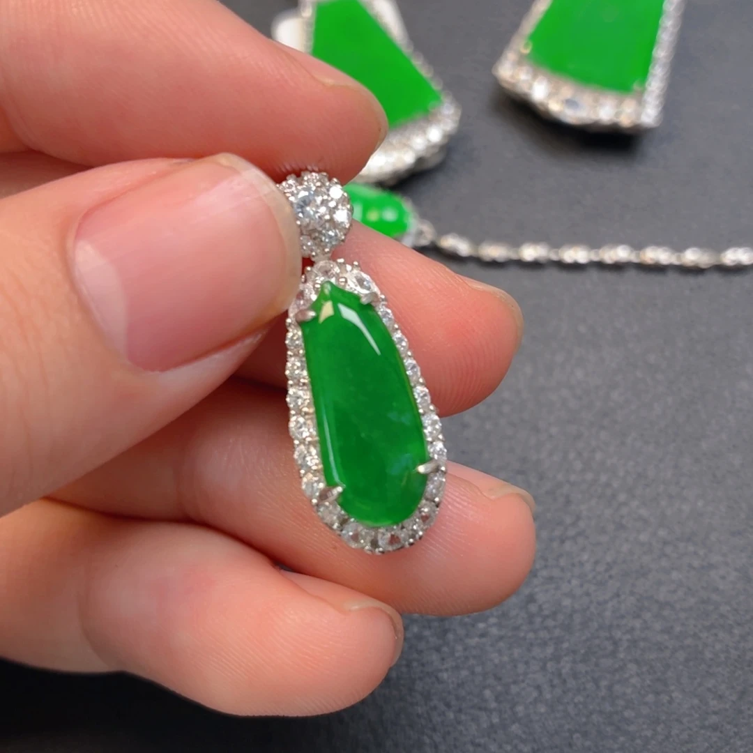 翡翠银S925镶嵌吊坠(不含链)