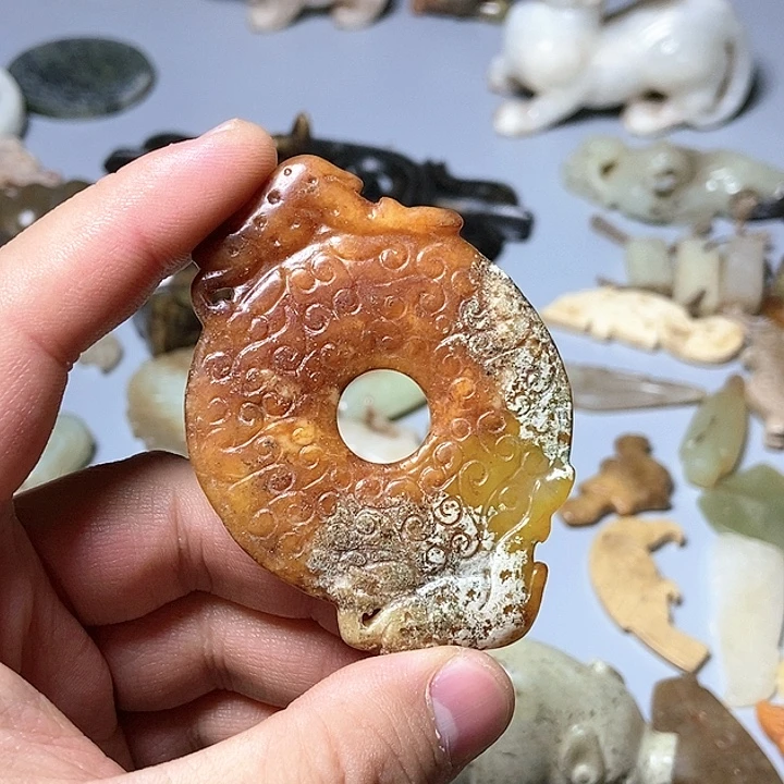 和田玉未镶嵌颈饰98