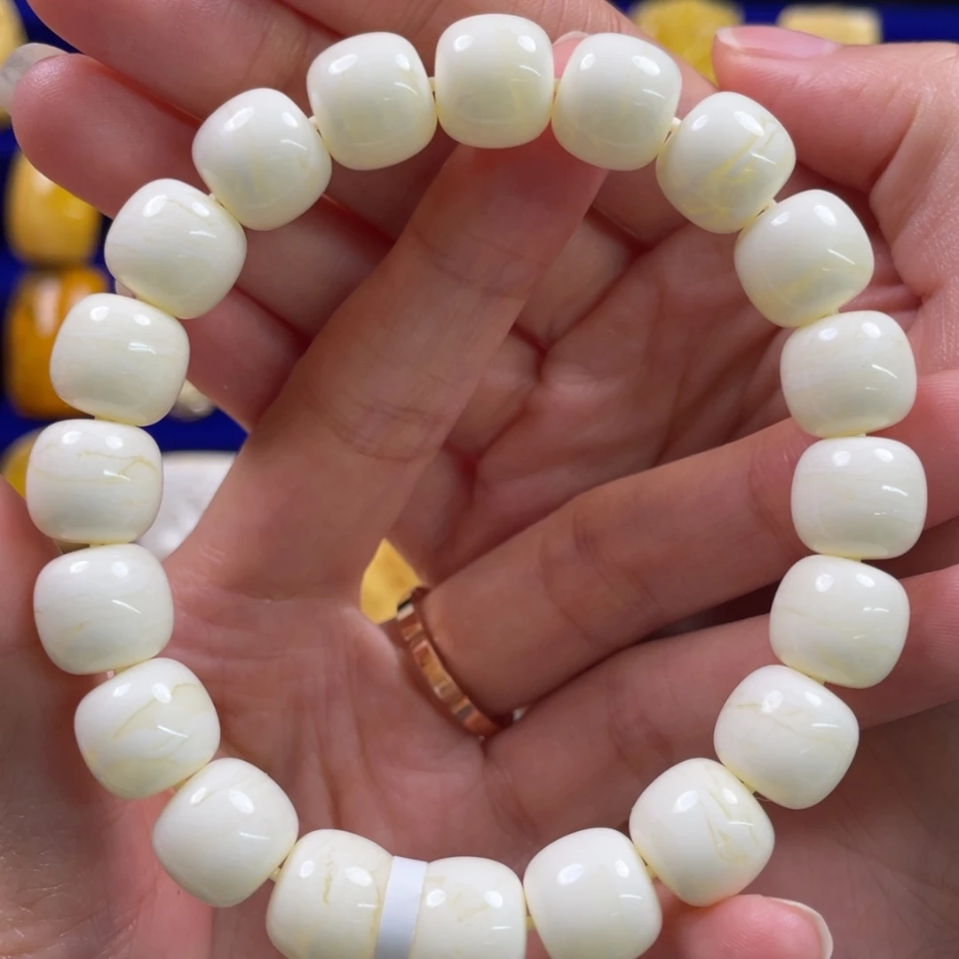 琥珀未镶嵌裸石琥珀蜜蜡