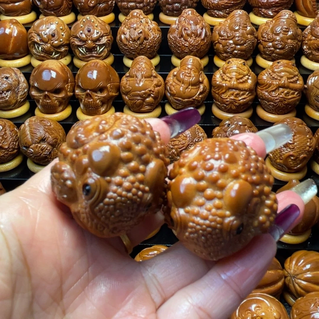 橄榄核把件橄榄球