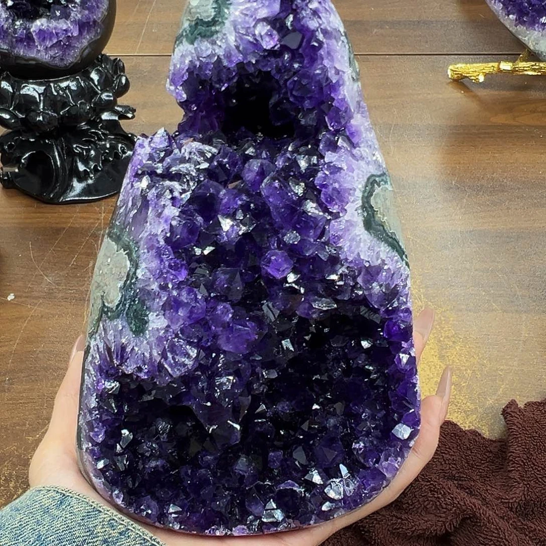 紫晶摆件未镶嵌晶体