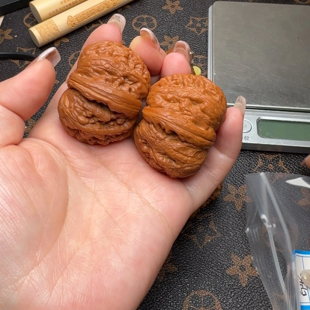 把件文玩核桃4 5元宝M079