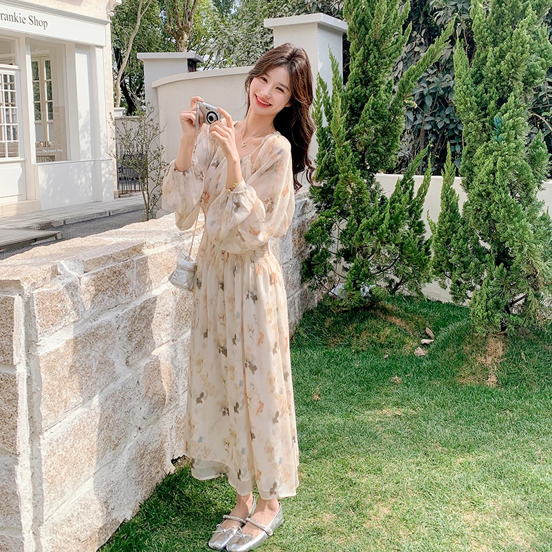 今年流行爆款miu里miu气穿搭碎花雪纺连衣裙春新款超好看洋气长裙