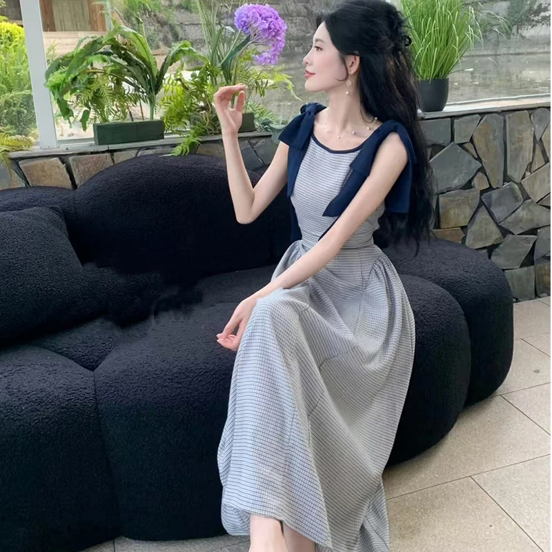 2025夏季新款法式气质时尚优雅减龄收腰显瘦高级感无袖连衣裙女