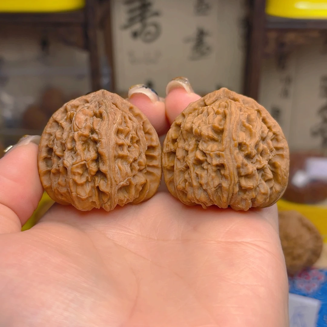 白狮子头三十九尺42.2克