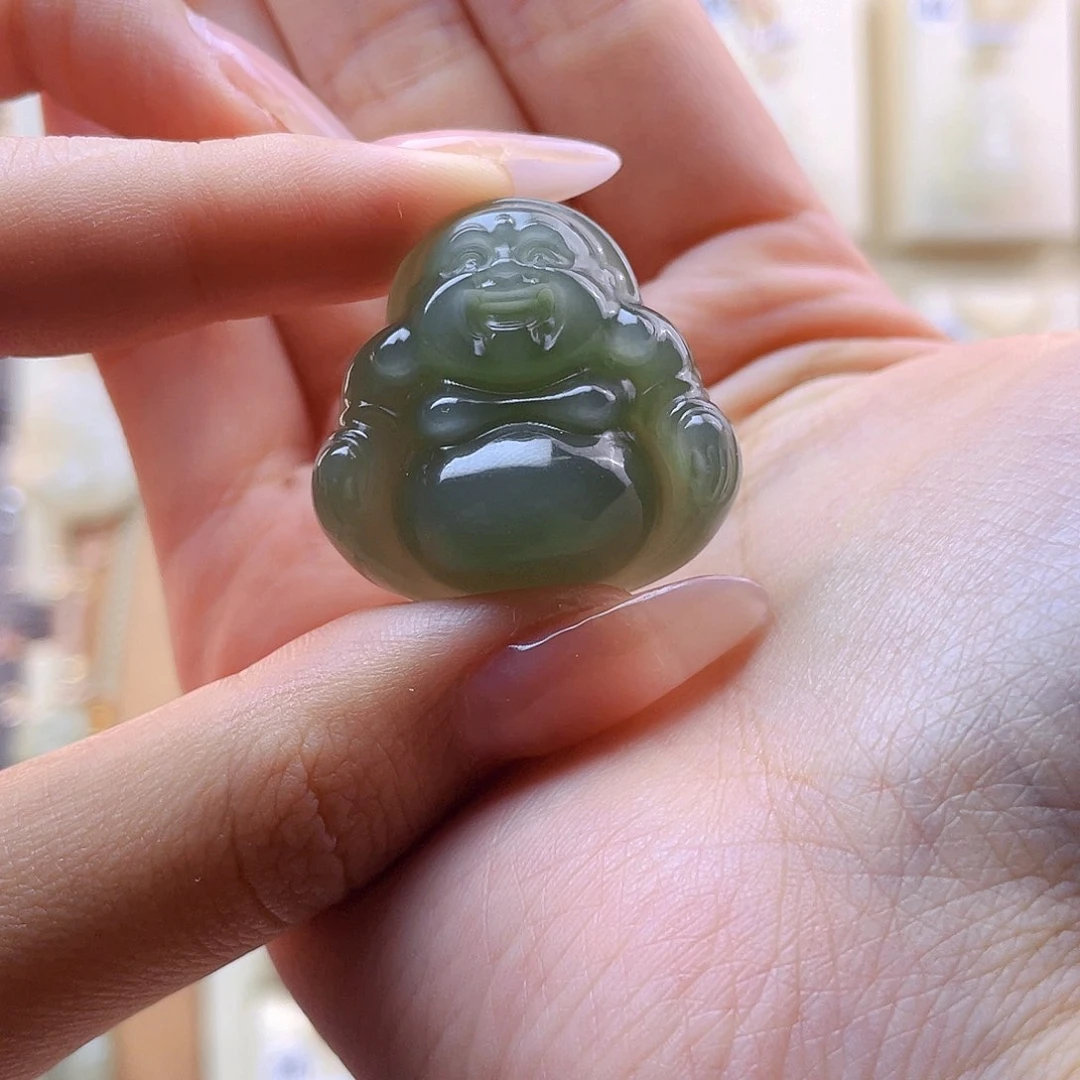 悠***悠和田玉未镶嵌吊坠(赠链)