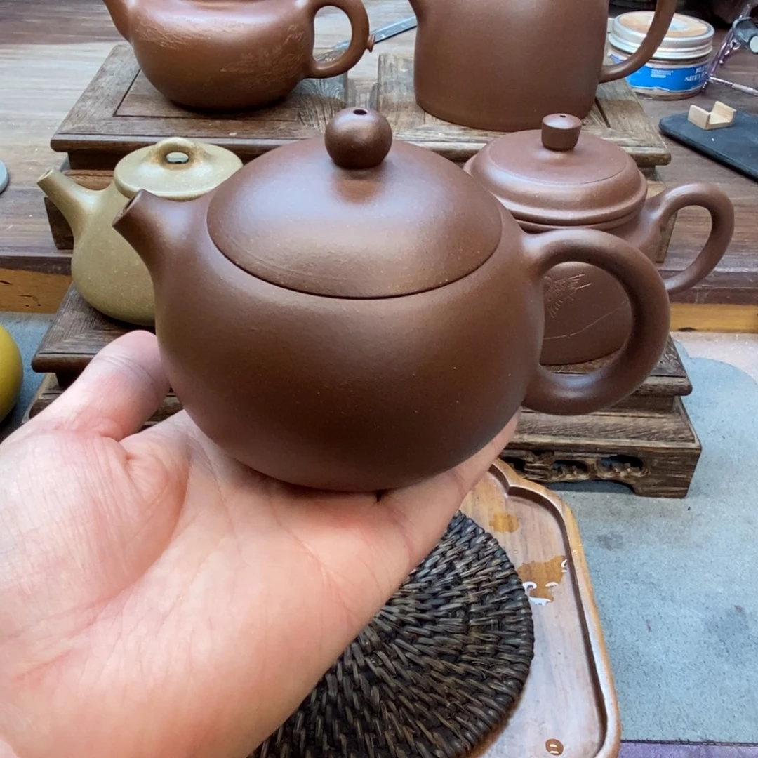 茶壶紫砂西施壶（原矿底槽青248cc）