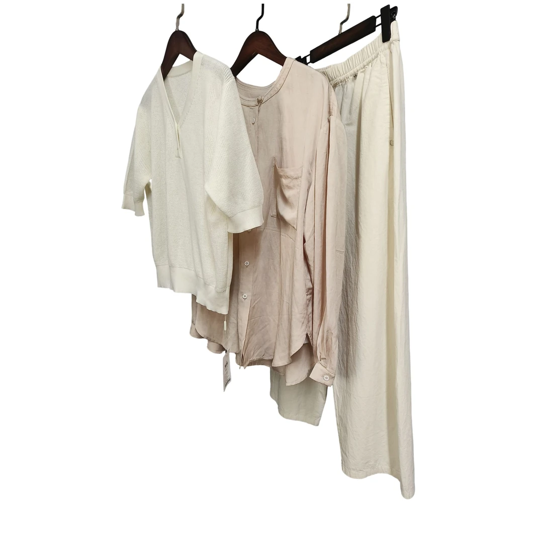 宽松型新中式亚麻人丝圆领衬衫