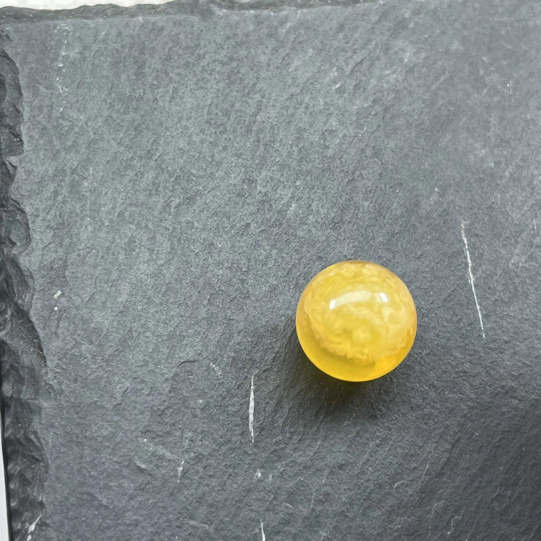 B215天然蜜蜡琥珀鸡油红圆珠