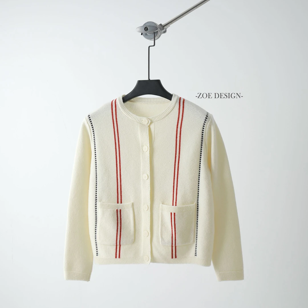 Zoe Studio 高级感提花圆领100绵羊毛纽扣针织开衫秋冬百搭上衣