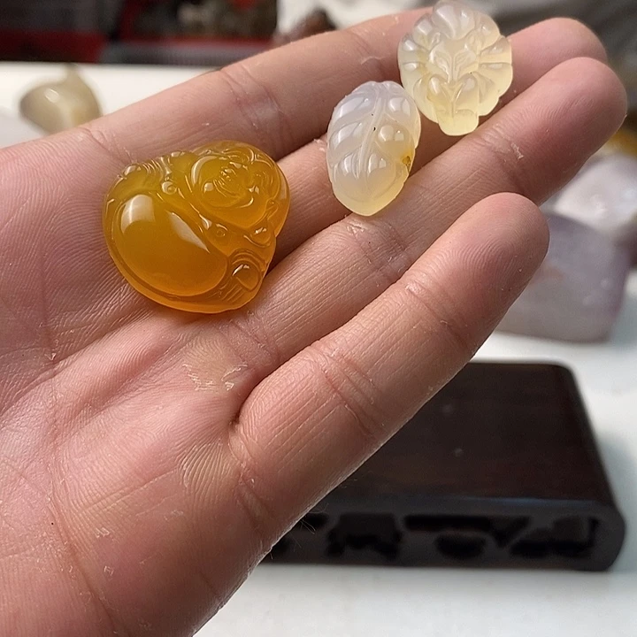 合金颈饰玛瑙/玉髓
