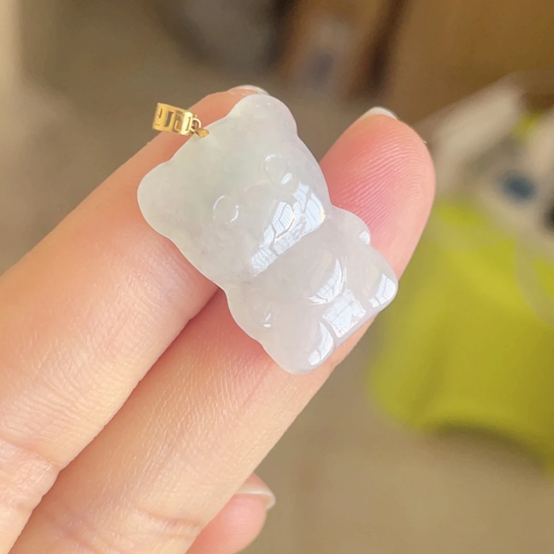 翡翠颈饰18K金镶嵌熊