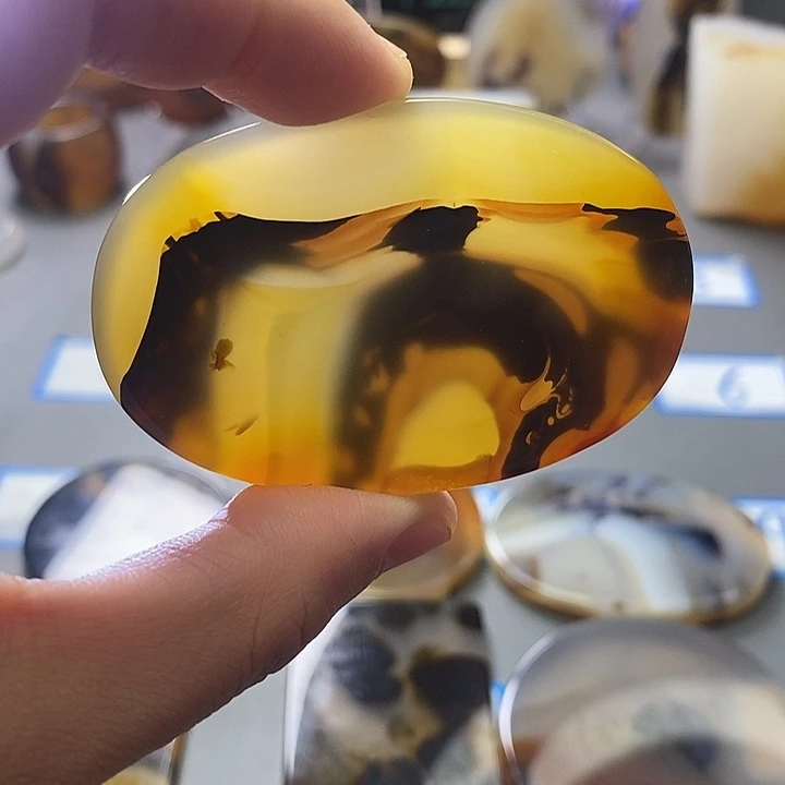 玛瑙/玉髓未镶嵌珠宝半成品91