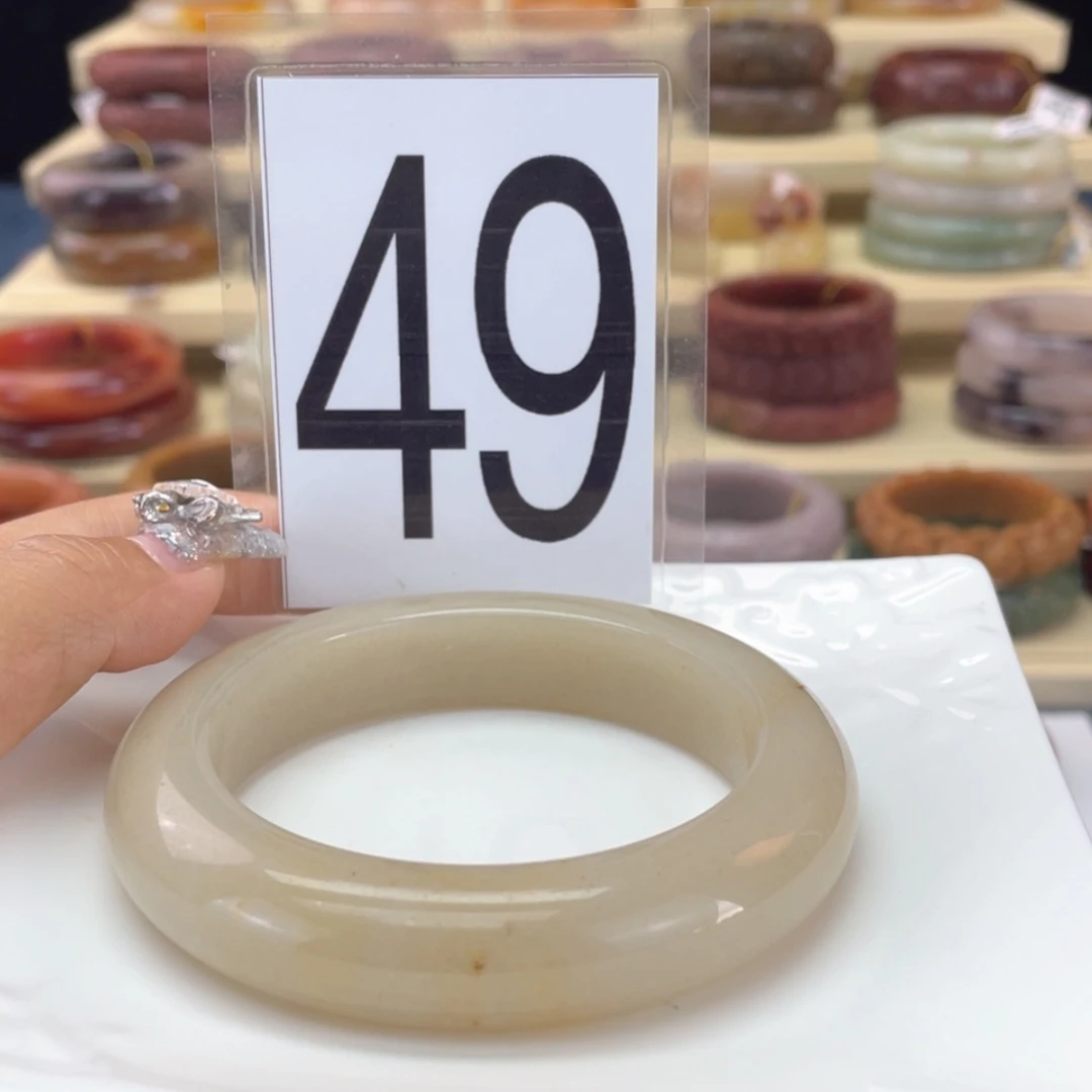 【闪购商品】石英岩玉手镯未镶嵌