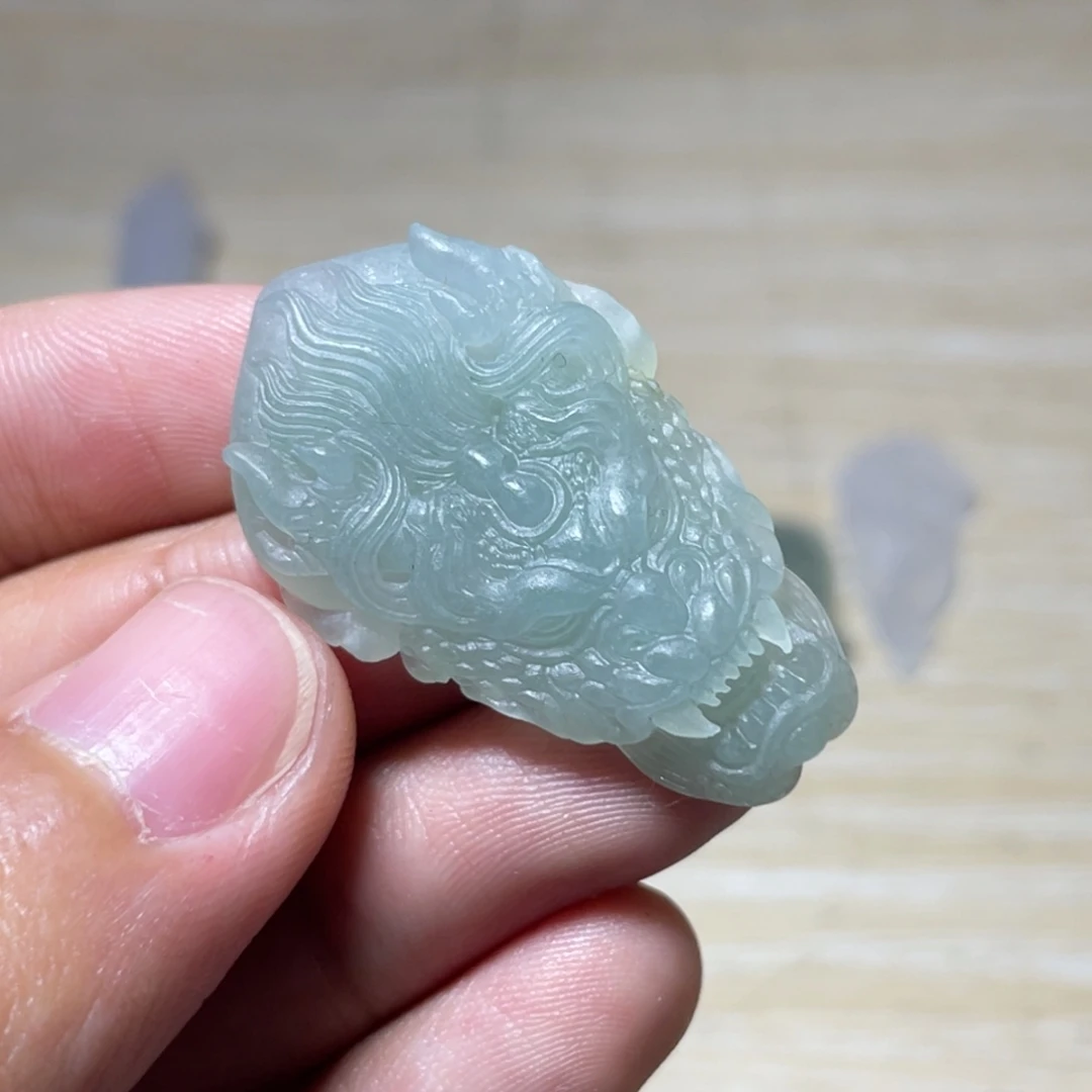 未镶嵌定制翡翠龙头