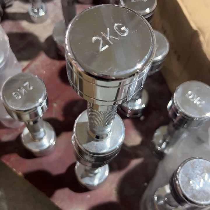 全新电镀纯钢哑铃2公斤一对