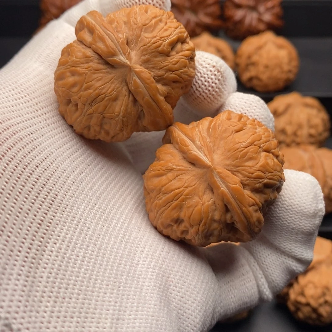 反***论把件文玩核桃40尺全品平谷元宝