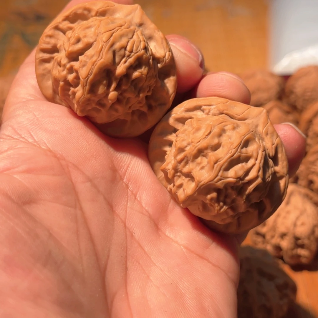 会***鱼文玩核桃吊坠嘎嘎嘎嘎