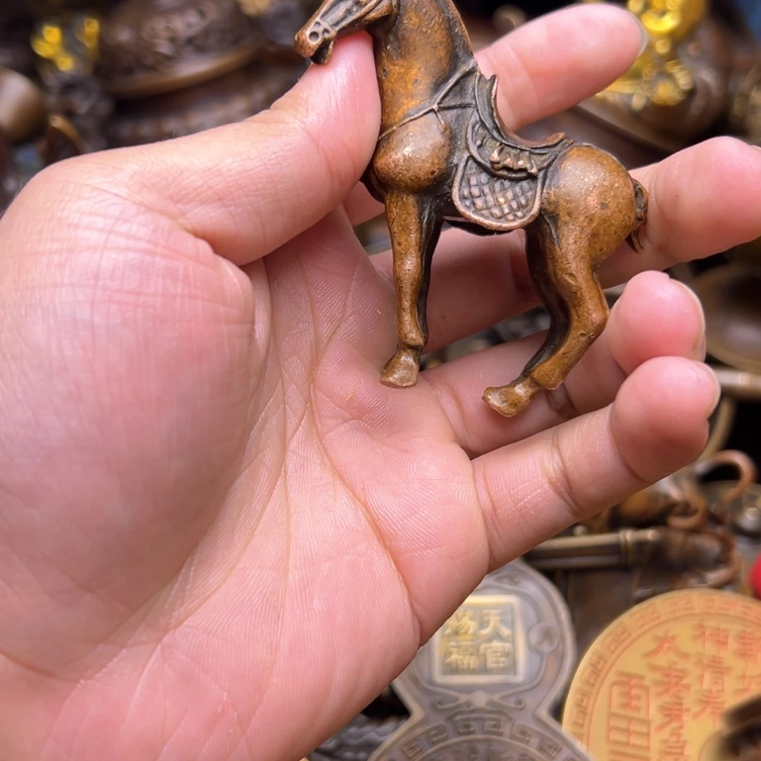 精美铜器点击下单