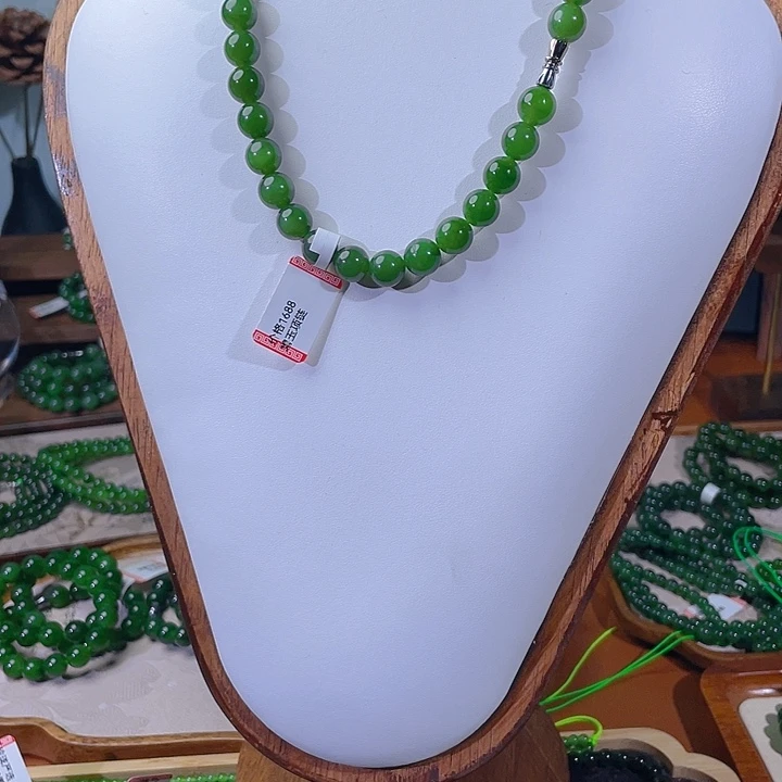 和田玉（碧玉）未镶嵌颈饰10