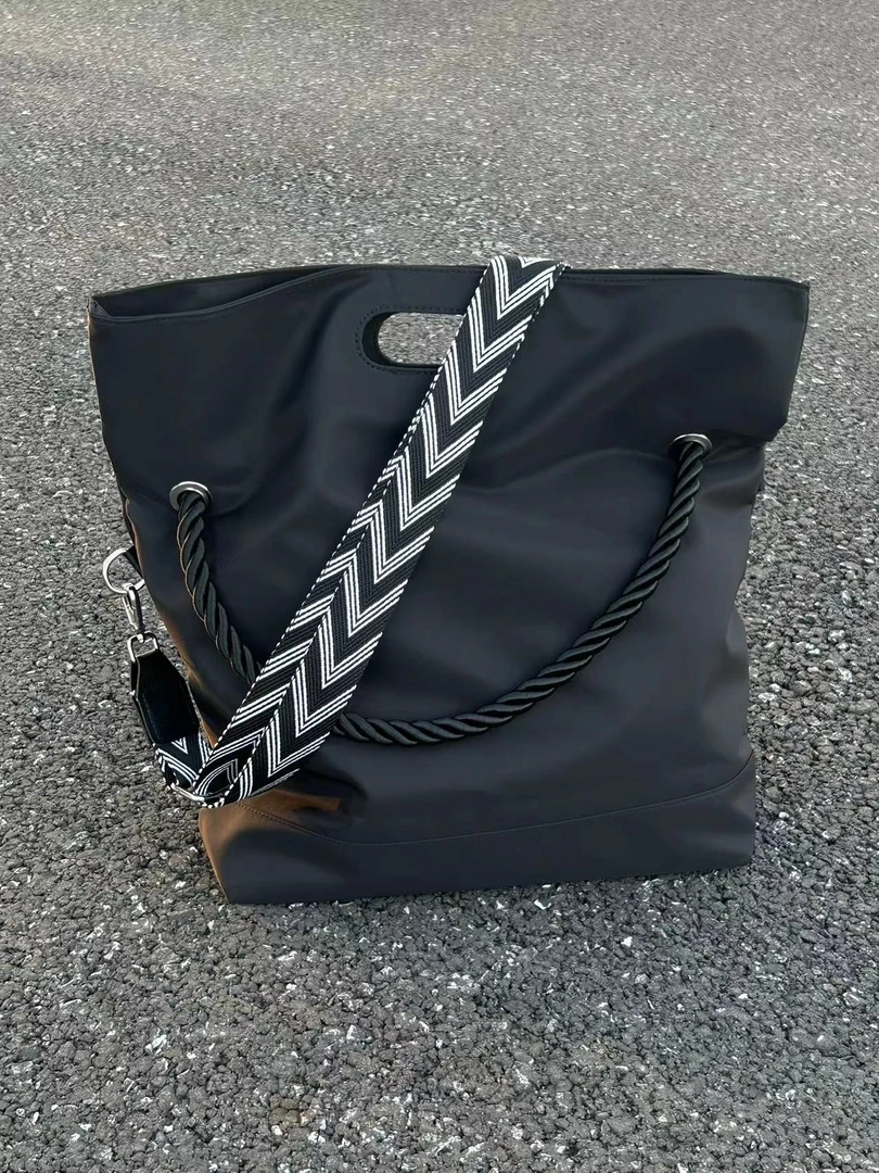 贵宝的包百搭包包通勤包健身专用包托特包斜挎包手提包男士男款