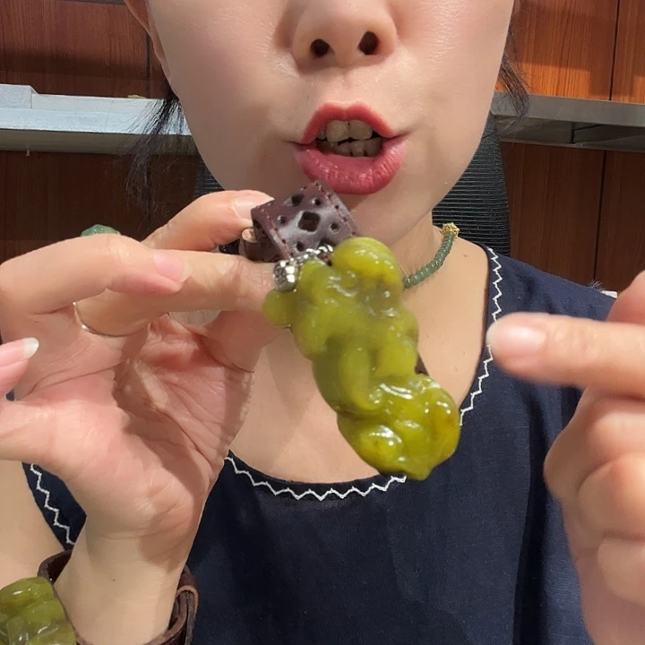 岫玉未镶嵌毛衣链